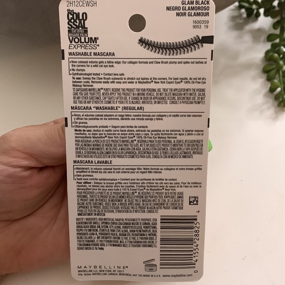 Maybelline 233 glam black volume Xpress mascara colossal cat eyes new - Picture 2 of 3